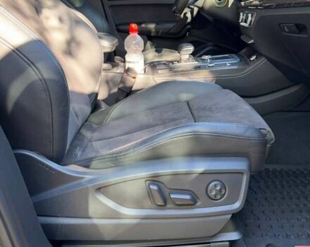 Черный Ауди SQ5, объемом двигателя 3 л и пробегом 65 тыс. км за 45000 $, фото 62 на Automoto.ua