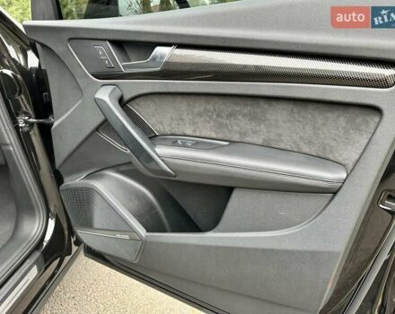 Чорний Ауді SQ5, об'ємом двигуна 3 л та пробігом 128 тис. км за 39950 $, фото 49 на Automoto.ua