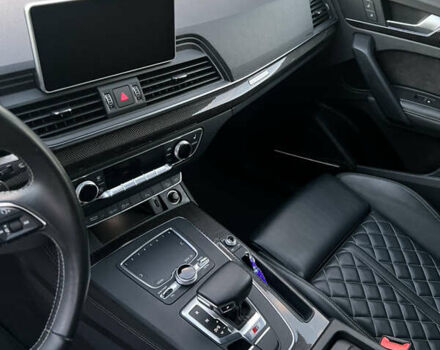 Черный Ауди SQ5, объемом двигателя 3 л и пробегом 97 тыс. км за 39500 $, фото 26 на Automoto.ua