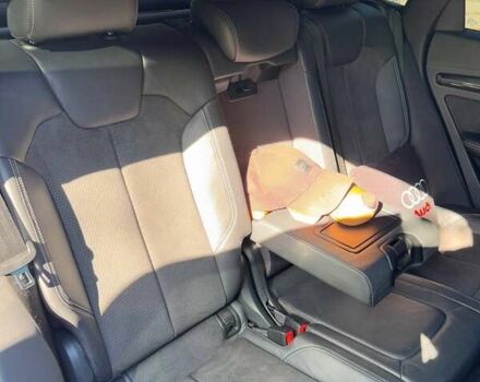 Черный Ауди SQ5, объемом двигателя 3 л и пробегом 65 тыс. км за 45000 $, фото 65 на Automoto.ua