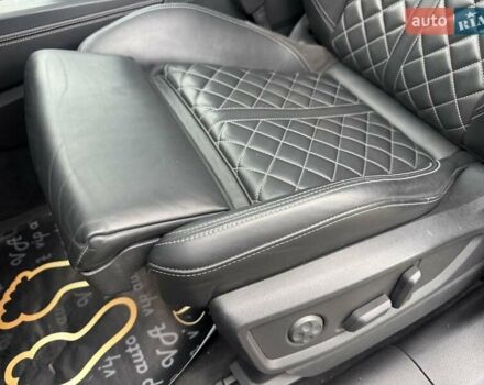 Черный Ауди SQ5, объемом двигателя 3 л и пробегом 69 тыс. км за 31900 $, фото 52 на Automoto.ua