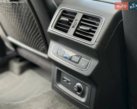 Чорний Ауді SQ5, об'ємом двигуна 2.97 л та пробігом 149 тис. км за 44800 $, фото 17 на Automoto.ua