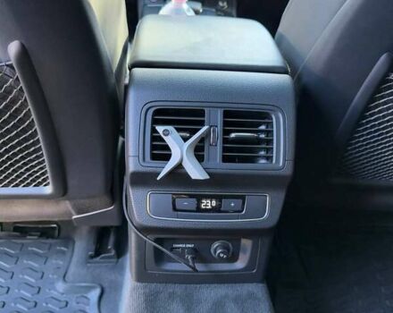 Черный Ауди SQ5, объемом двигателя 3 л и пробегом 65 тыс. км за 45000 $, фото 73 на Automoto.ua