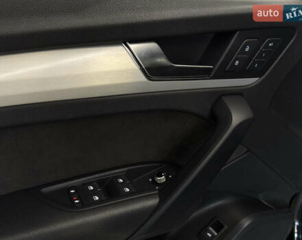 Черный Ауди SQ5, объемом двигателя 3 л и пробегом 75 тыс. км за 35499 $, фото 21 на Automoto.ua