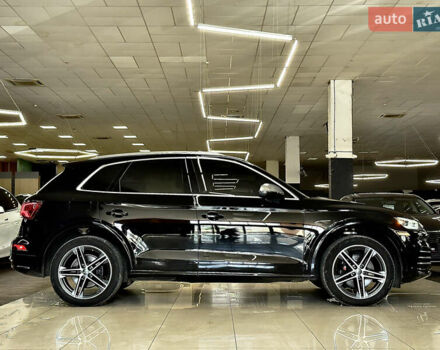 Черный Ауди SQ5, объемом двигателя 3 л и пробегом 75 тыс. км за 35499 $, фото 5 на Automoto.ua