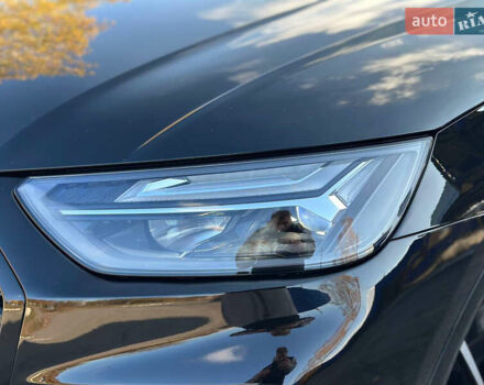 Чорний Ауді SQ5, об'ємом двигуна 3 л та пробігом 48 тис. км за 46999 $, фото 41 на Automoto.ua