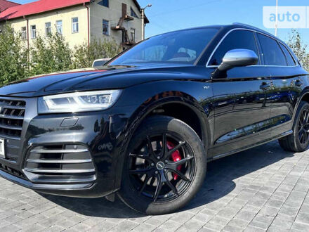 Чорний Ауді SQ5, об'ємом двигуна 3 л та пробігом 105 тис. км за 32000 $, фото 1 на Automoto.ua