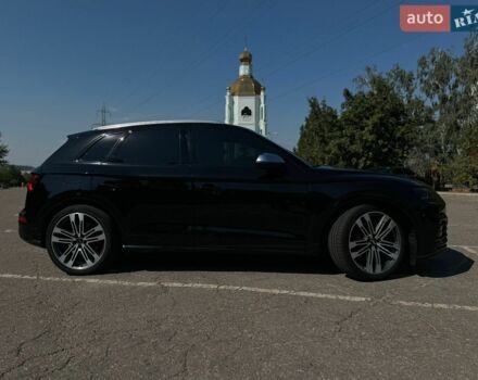 Черный Ауди SQ5, объемом двигателя 3 л и пробегом 139 тыс. км за 29999 $, фото 1 на Automoto.ua