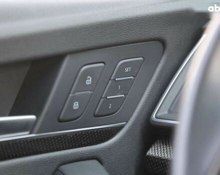 Ауди SQ5, объемом двигателя 3 л и пробегом 101 тыс. км за 32000 $, фото 27 на Automoto.ua