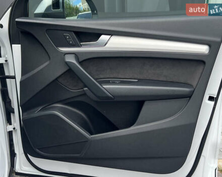 Ауди SQ5, объемом двигателя 3 л и пробегом 119 тыс. км за 30500 $, фото 28 на Automoto.ua