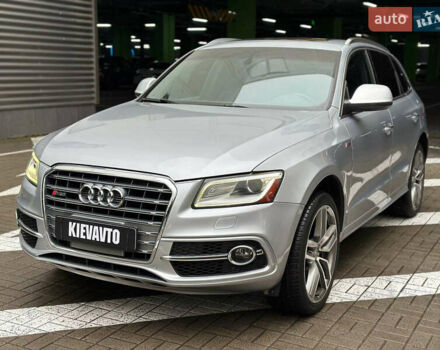 Серый Ауди SQ5, объемом двигателя 3 л и пробегом 180 тыс. км за 18000 $, фото 2 на Automoto.ua