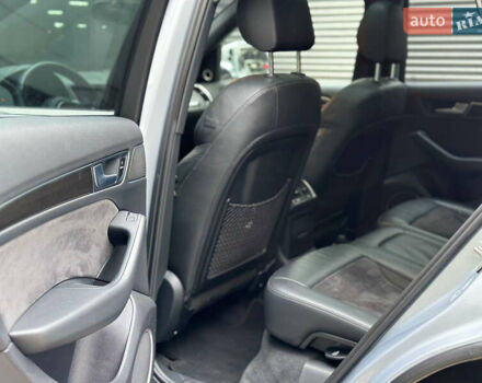 Серый Ауди SQ5, объемом двигателя 3 л и пробегом 180 тыс. км за 18000 $, фото 19 на Automoto.ua