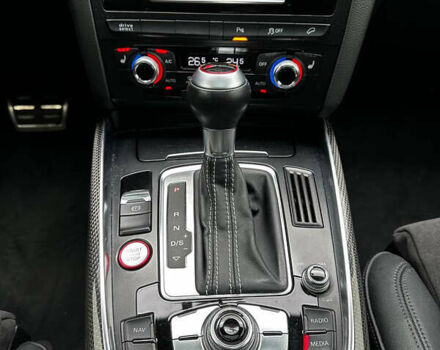 Серый Ауди SQ5, объемом двигателя 3 л и пробегом 180 тыс. км за 18000 $, фото 31 на Automoto.ua