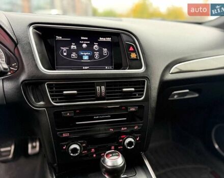 Серый Ауди SQ5, объемом двигателя 3 л и пробегом 142 тыс. км за 22300 $, фото 18 на Automoto.ua