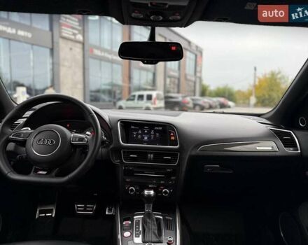 Серый Ауди SQ5, объемом двигателя 3 л и пробегом 142 тыс. км за 22300 $, фото 22 на Automoto.ua