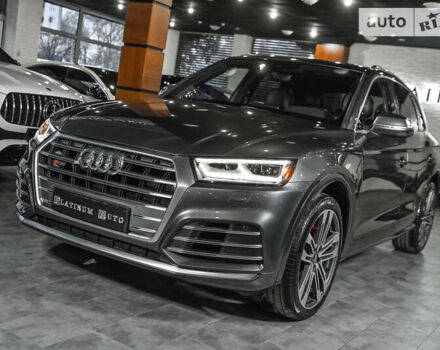 Сірий Ауді SQ5, об'ємом двигуна 3 л та пробігом 88 тис. км за 38000 $, фото 4 на Automoto.ua