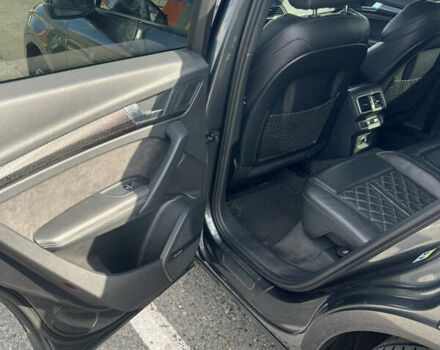 Сірий Ауді SQ5, об'ємом двигуна 3 л та пробігом 142 тис. км за 32500 $, фото 29 на Automoto.ua
