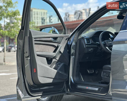 Сірий Ауді SQ5, об'ємом двигуна 3 л та пробігом 143 тис. км за 32000 $, фото 13 на Automoto.ua