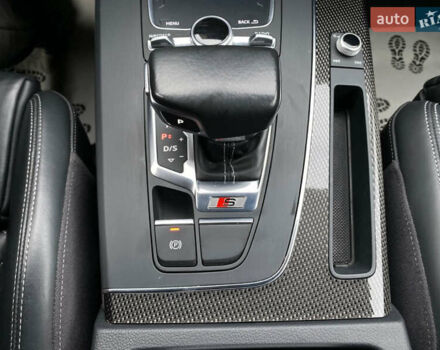 Сірий Ауді SQ5, об'ємом двигуна 3 л та пробігом 142 тис. км за 29300 $, фото 12 на Automoto.ua