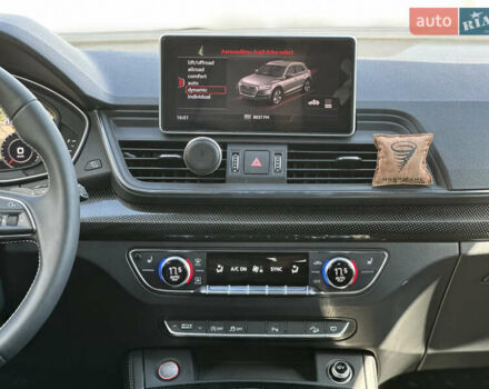 Сірий Ауді SQ5, об'ємом двигуна 3 л та пробігом 143 тис. км за 32000 $, фото 19 на Automoto.ua
