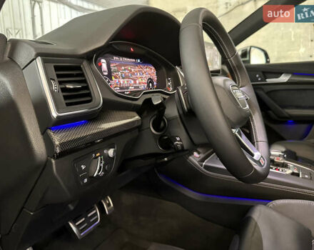 Сірий Ауді SQ5, об'ємом двигуна 3 л та пробігом 143 тис. км за 32000 $, фото 30 на Automoto.ua