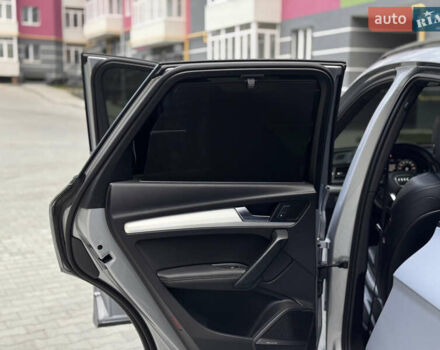 Серый Ауди SQ5, объемом двигателя 3 л и пробегом 159 тыс. км за 32000 $, фото 36 на Automoto.ua