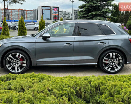 Серый Ауди SQ5, объемом двигателя 3 л и пробегом 142 тыс. км за 32690 $, фото 3 на Automoto.ua
