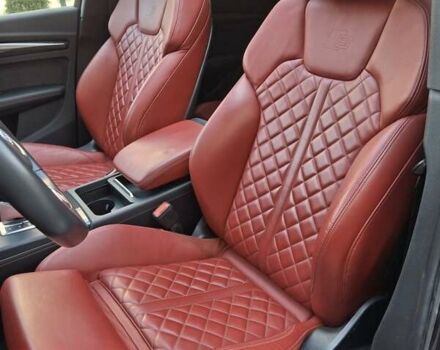 Серый Ауди SQ5, объемом двигателя 3 л и пробегом 97 тыс. км за 32499 $, фото 12 на Automoto.ua