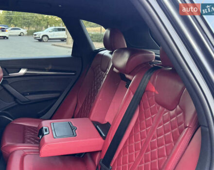 Серый Ауди SQ5, объемом двигателя 3 л и пробегом 66 тыс. км за 34990 $, фото 76 на Automoto.ua