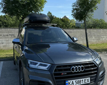 Серый Ауди SQ5, объемом двигателя 3 л и пробегом 80 тыс. км за 31500 $, фото 1 на Automoto.ua