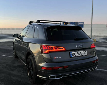 Сірий Ауді SQ5, об'ємом двигуна 3 л та пробігом 74 тис. км за 38900 $, фото 3 на Automoto.ua