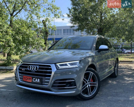 Серый Ауди SQ5, объемом двигателя 3 л и пробегом 69 тыс. км за 44000 $, фото 1 на Automoto.ua