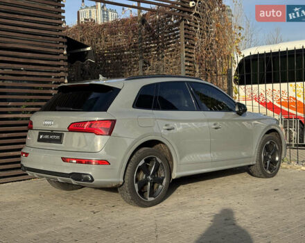 Серый Ауди SQ5, объемом двигателя 3 л и пробегом 108 тыс. км за 29900 $, фото 6 на Automoto.ua