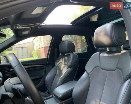 Сірий Ауді SQ5, об'ємом двигуна 3 л та пробігом 69 тис. км за 41999 $, фото 33 на Automoto.ua