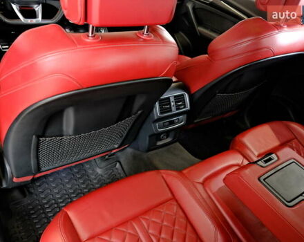 Сірий Ауді SQ5, об'ємом двигуна 3 л та пробігом 66 тис. км за 37900 $, фото 53 на Automoto.ua