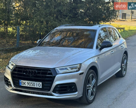 Серый Ауди SQ5, объемом двигателя 3 л и пробегом 42 тыс. км за 27100 $, фото 6 на Automoto.ua