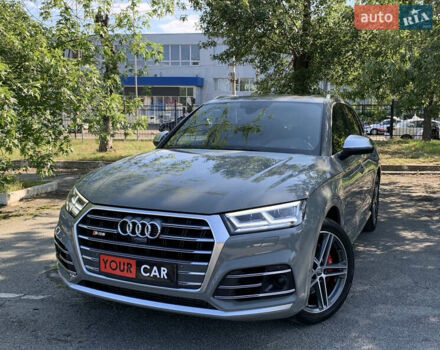 Сірий Ауді SQ5, об'ємом двигуна 3 л та пробігом 69 тис. км за 41999 $, фото 6 на Automoto.ua