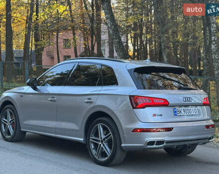 Серый Ауди SQ5, объемом двигателя 3 л и пробегом 42 тыс. км за 27100 $, фото 36 на Automoto.ua