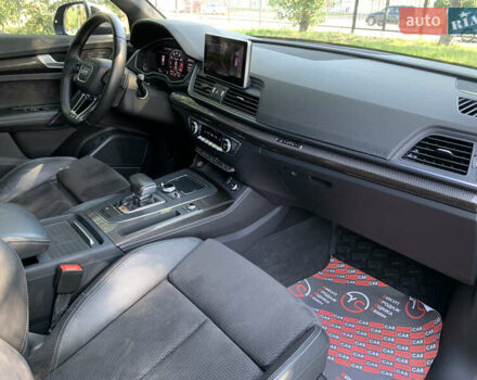 Серый Ауди SQ5, объемом двигателя 3 л и пробегом 69 тыс. км за 44000 $, фото 41 на Automoto.ua