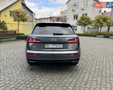 Серый Ауди SQ5, объемом двигателя 3 л и пробегом 81 тыс. км за 28200 $, фото 3 на Automoto.ua
