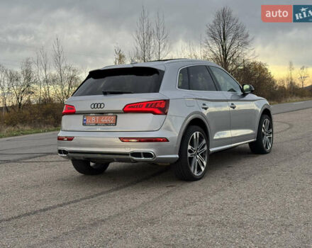 Серый Ауди SQ5, объемом двигателя 3 л и пробегом 135 тыс. км за 39950 $, фото 6 на Automoto.ua