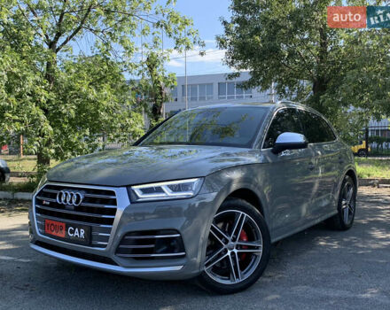 Серый Ауди SQ5, объемом двигателя 3 л и пробегом 69 тыс. км за 44000 $, фото 3 на Automoto.ua