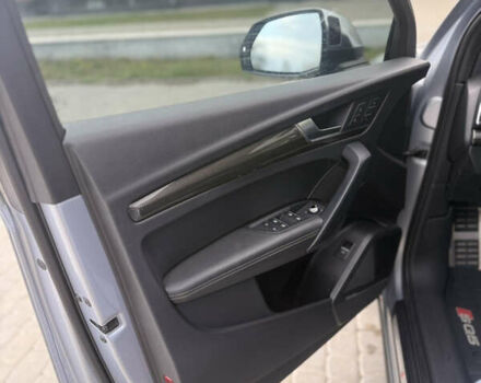 Ауди SQ5 2018 в Теплике на Automoto.ua Серый Ауди SQ5, объемом двигателя 3 л и пробегом 134 тыс. км за 27200 $, фото 32 на Automoto.ua