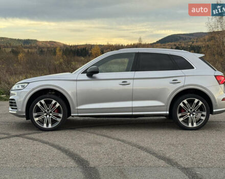 Серый Ауди SQ5, объемом двигателя 3 л и пробегом 135 тыс. км за 39950 $, фото 3 на Automoto.ua