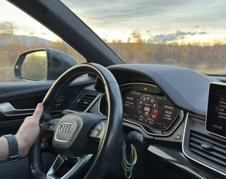 Серый Ауди SQ5, объемом двигателя 3 л и пробегом 135 тыс. км за 39950 $, фото 10 на Automoto.ua