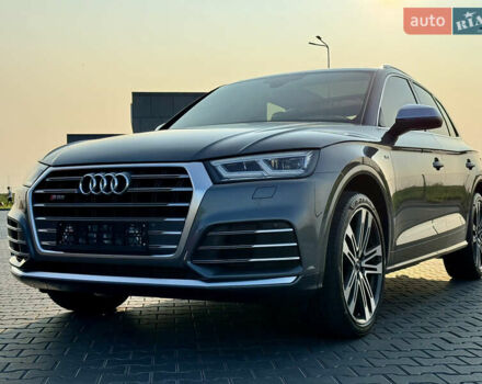 Сірий Ауді SQ5, об'ємом двигуна 3 л та пробігом 119 тис. км за 32500 $, фото 2 на Automoto.ua