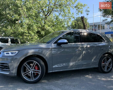 Сірий Ауді SQ5, об'ємом двигуна 3 л та пробігом 69 тис. км за 41999 $, фото 5 на Automoto.ua
