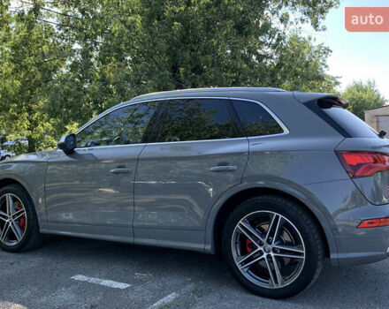 Сірий Ауді SQ5, об'ємом двигуна 3 л та пробігом 69 тис. км за 41999 $, фото 16 на Automoto.ua