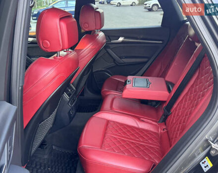 Серый Ауди SQ5, объемом двигателя 3 л и пробегом 66 тыс. км за 34990 $, фото 86 на Automoto.ua