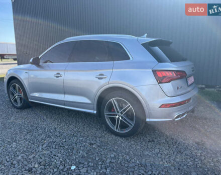 Серый Ауди SQ5, объемом двигателя 3 л и пробегом 134 тыс. км за 26700 $, фото 4 на Automoto.ua